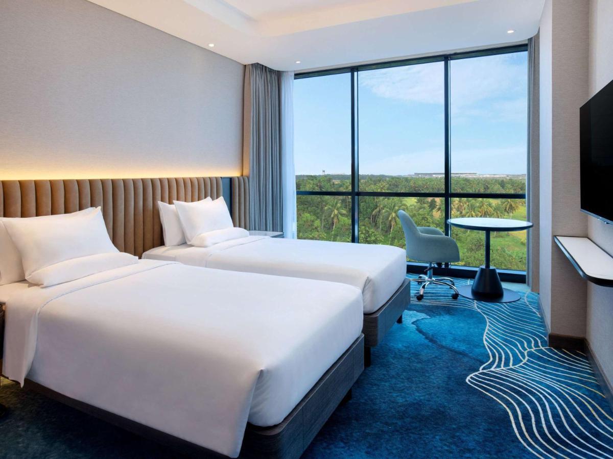 Novotel Yogyakarta International Airport Kulon Progo Temon Exteriör bild
