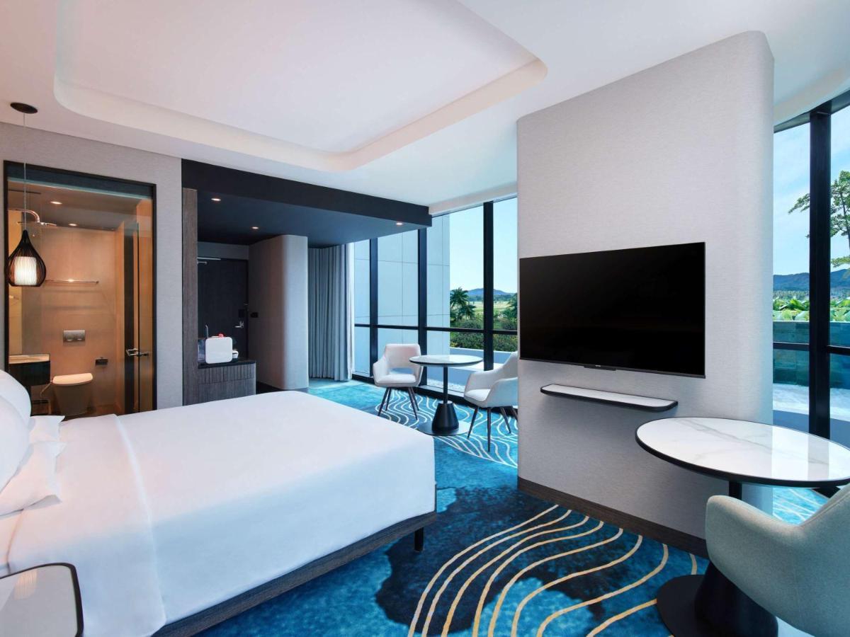 Novotel Yogyakarta International Airport Kulon Progo Temon Exteriör bild